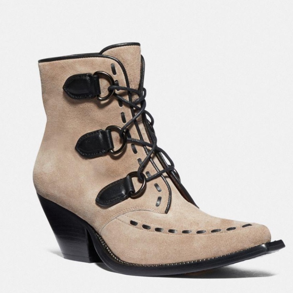 HTF - COACH Lace-Up Suede Bootie Sz 9 - MUST SEE!